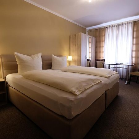 Hotel Gruener Kranz Rendsburg Chambre photo
