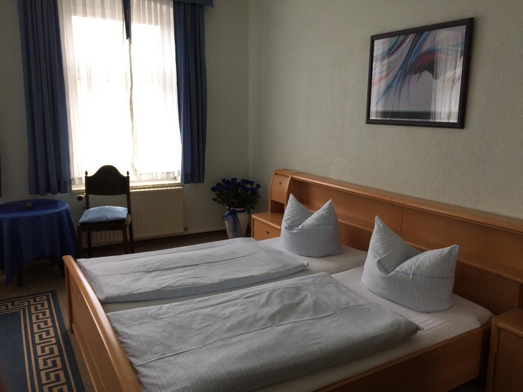 Hotel Gruener Kranz Rendsburg Chambre photo