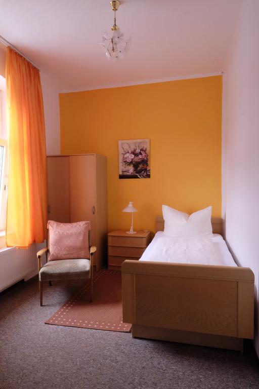 Hotel Gruener Kranz Rendsburg Chambre photo