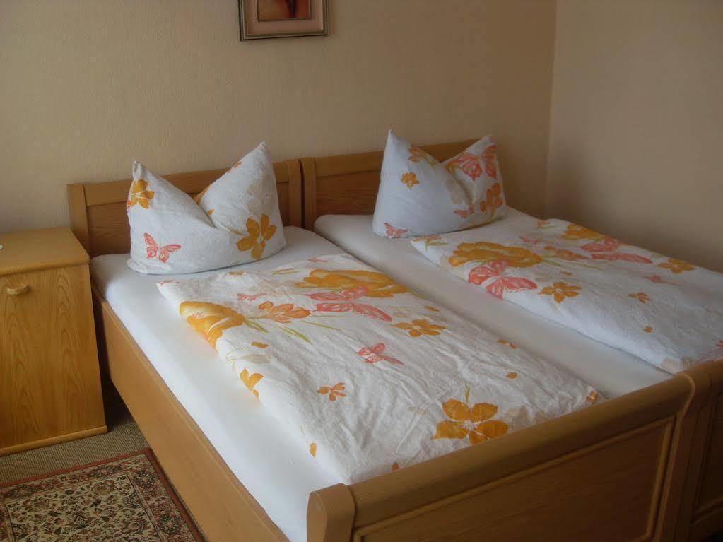 Hotel Gruener Kranz Rendsburg Extérieur photo