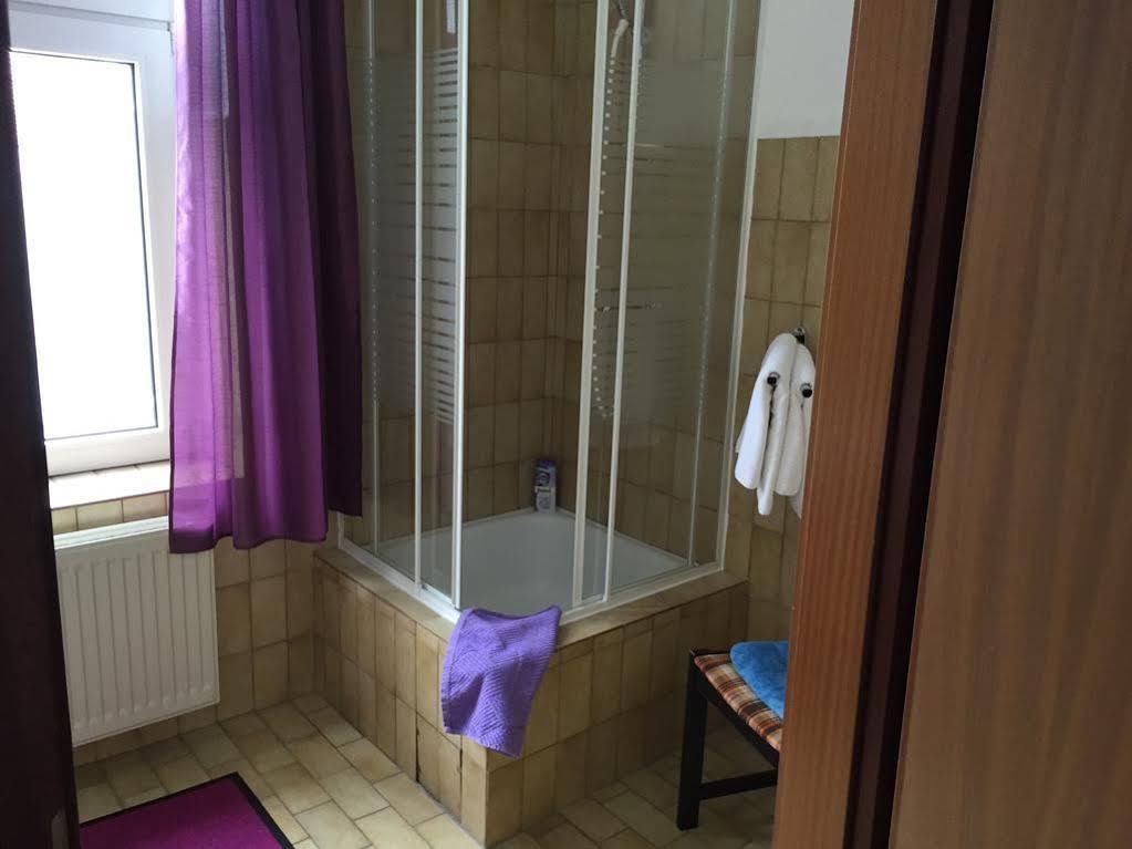 Hotel Gruener Kranz Rendsburg Extérieur photo